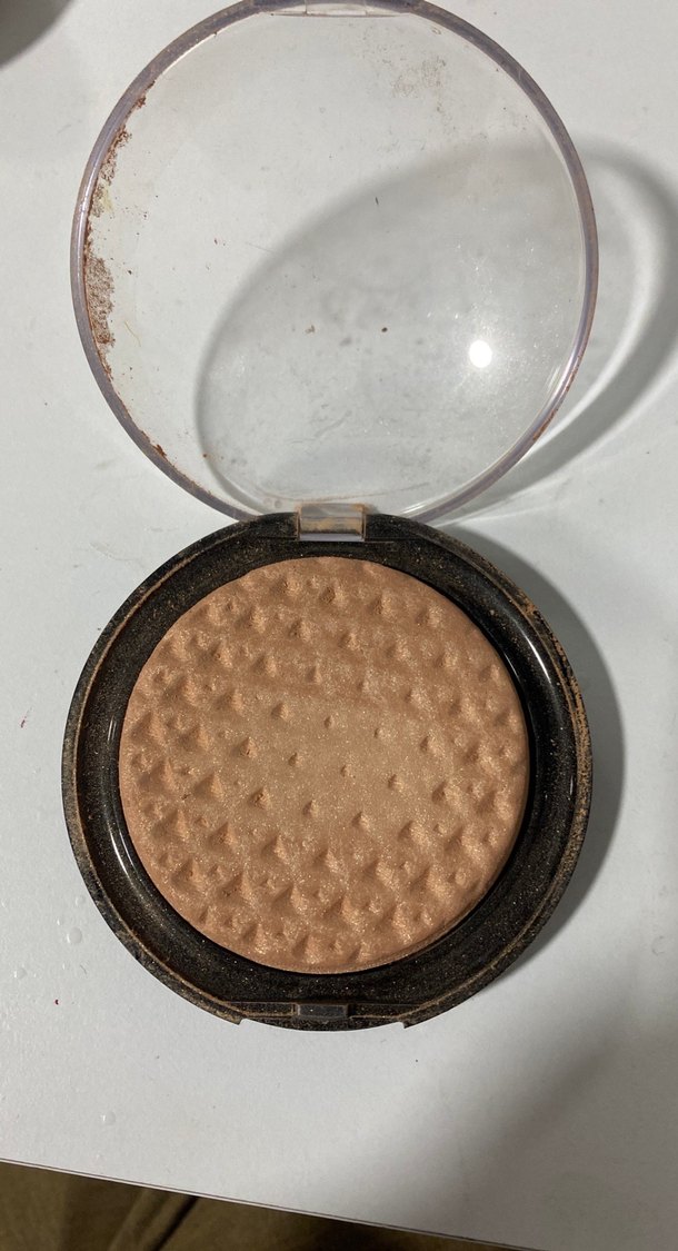 Bej Parlak Allık - Görsel 2