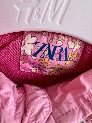 Zara yağmurluk - Görsel 2