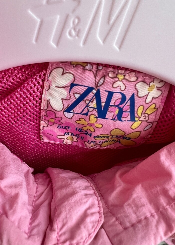 Zara yağmurluk - Görsel 2