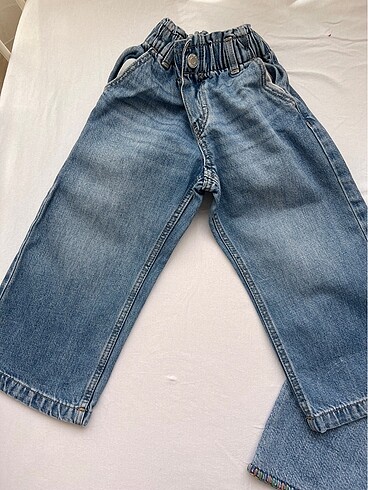 4 Yaş Beden lacivert Renk Zara H&M kot pantolon