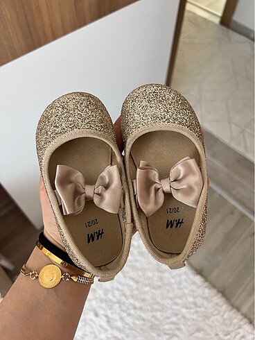 H&M babet