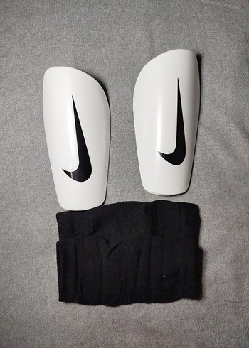 Kırmızı Futbol Aksesuar Seti - Görsel 5