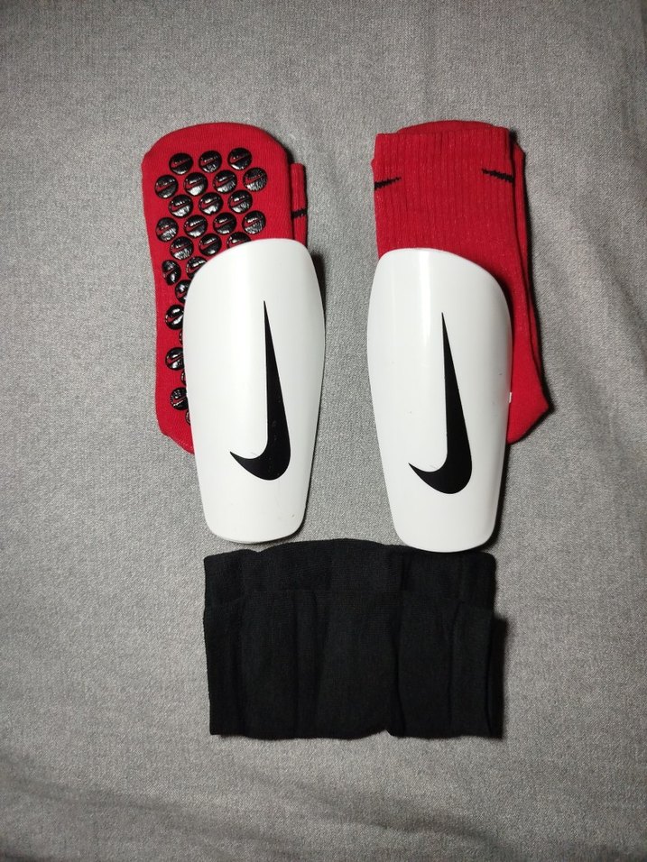 Kırmızı  Futbol Aksesuar Seti - Görsel 4