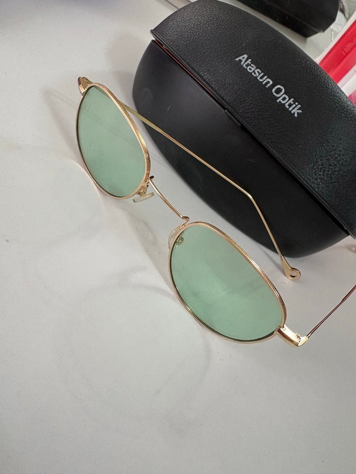 Şeffaf Yeşil Kadın Gözlüğü - Atasun Optik - Görsel 2
