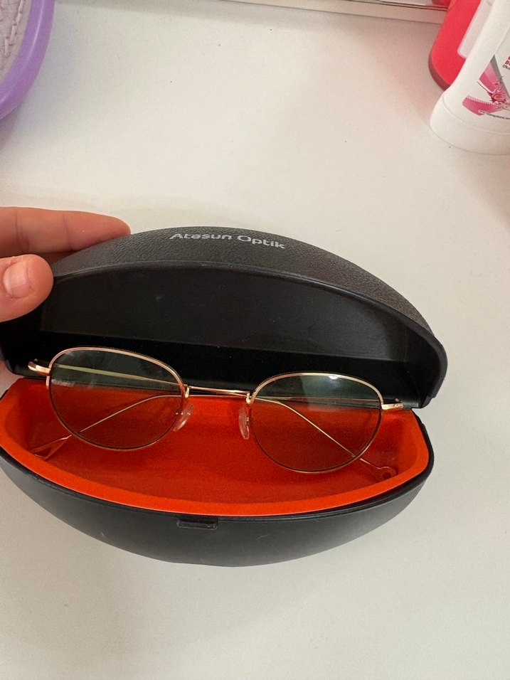 Şeffaf Yeşil Kadın Gözlüğü - Atasun Optik - Görsel 3