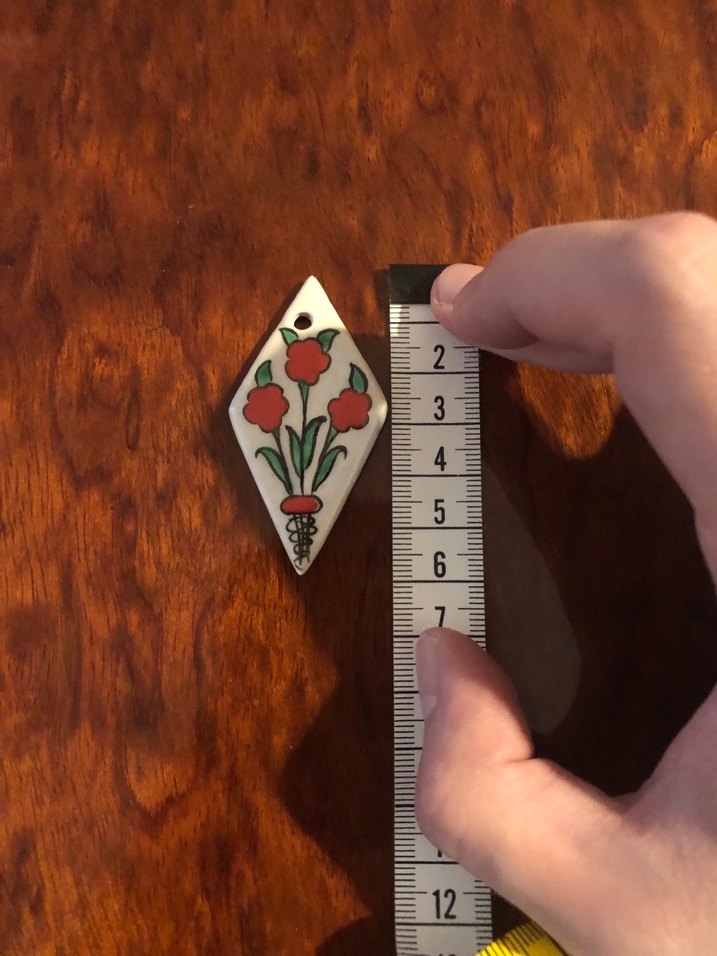 El yapımı çiçekli kolye ucu - Görsel 4