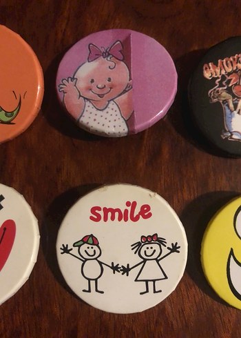 25-30 senelik nostaljik rozetler - Görsel 3