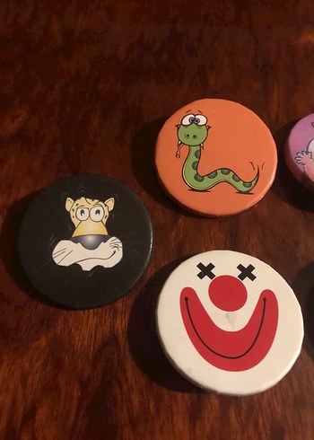 25-30 senelik nostaljik rozetler - Görsel 2