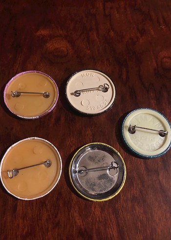 25-30 senelik nostaljik rozetler - Görsel 7