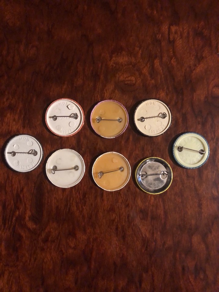 25-30 senelik nostaljik rozetler - Görsel 5