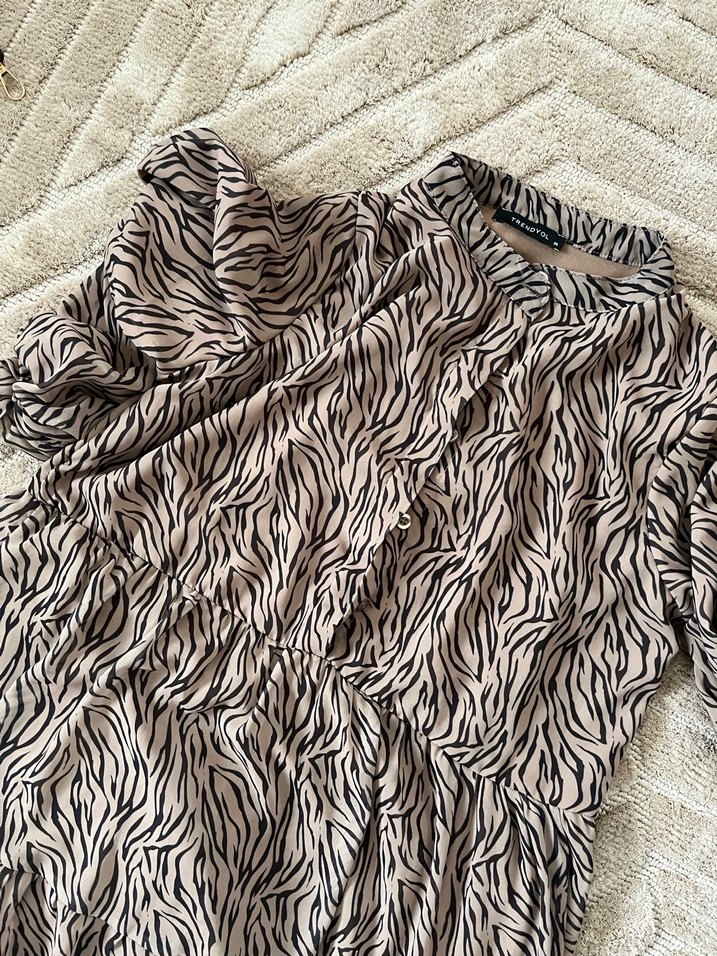 Günlük elbise - Görsel 4