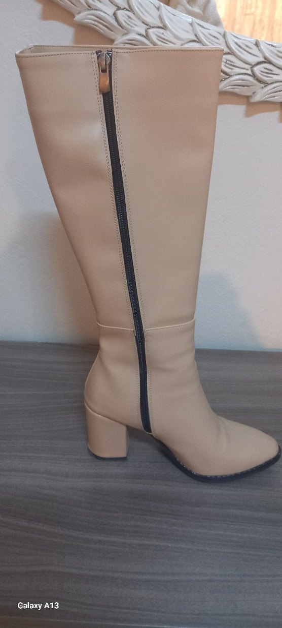 Krem Kadın Diz Boyu Topuklu Çizme - Görsel 2