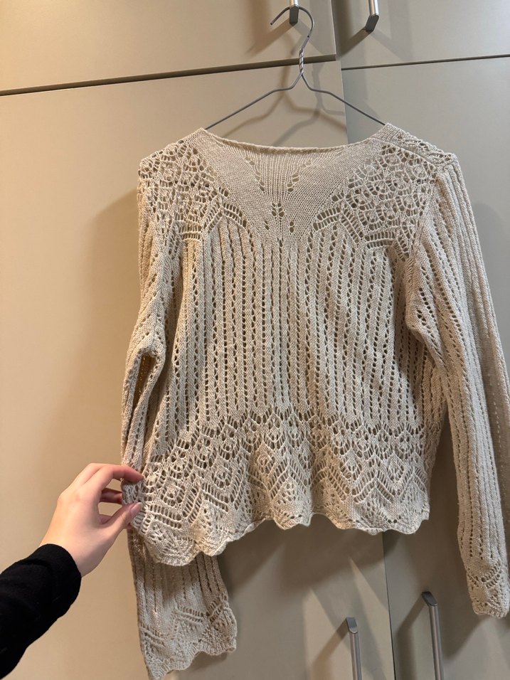 Bej V Yaka Örgü Kadın İnce Kazak - Görsel 4