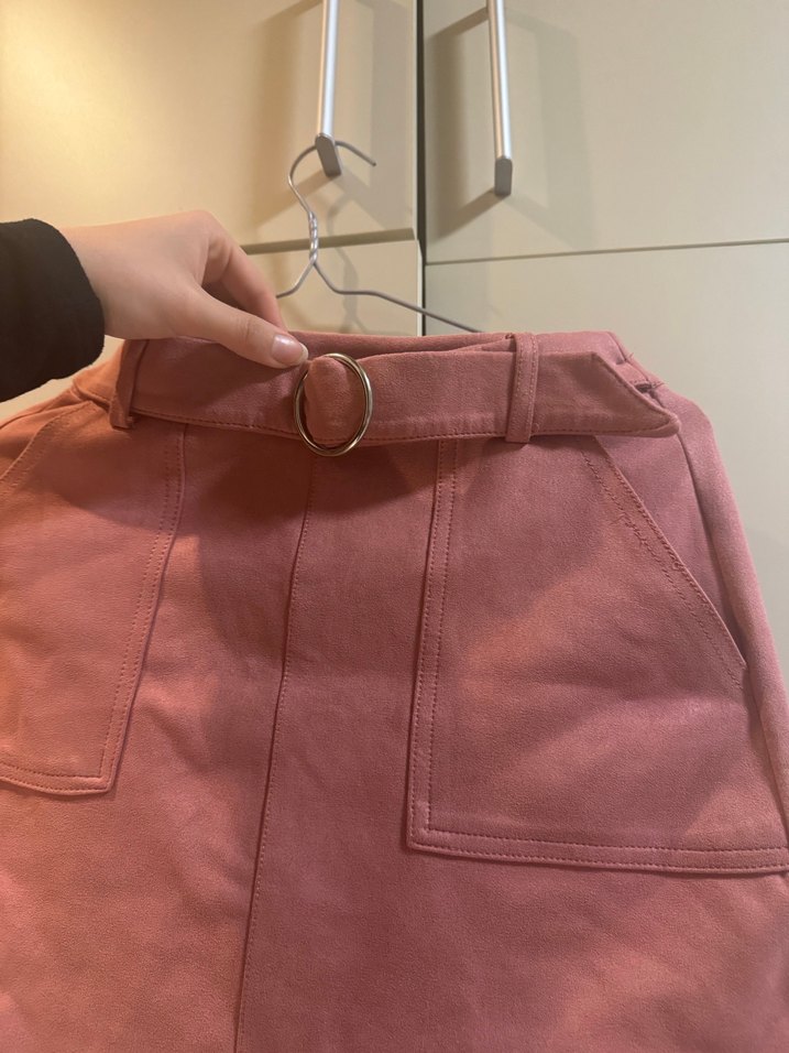 Pembe Süet Kemerli Mini Etek - Görsel 2