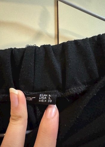 Siyah Kışlık Düğme Detaylı Şort Etek - Görsel 5