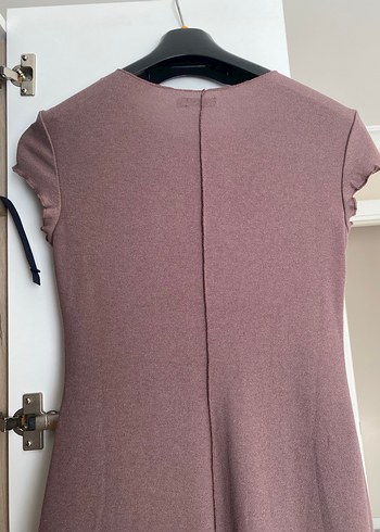 Stradivarius uzun yırtmaçlı elbise - Görsel 7