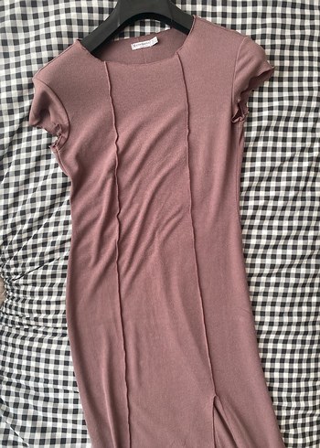 Stradivarius uzun yırtmaçlı elbise - Görsel 3