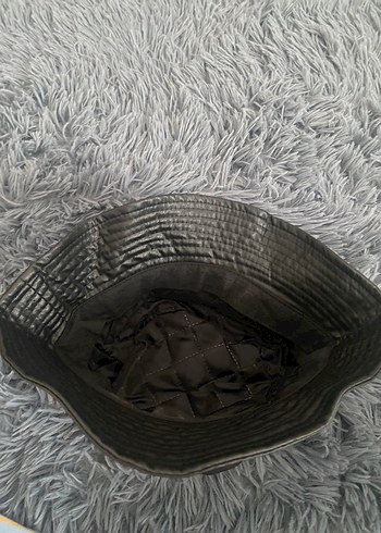 Siyah deri şapka - Görsel 3