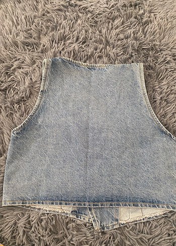 Trendyol marka crop yelek - Görsel 4