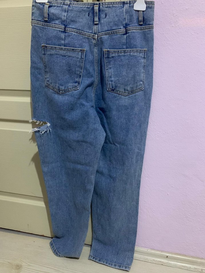 Yırtık Detaylı Mavi Midi Boy Bol Kesim Kadın Kot Pantolon - Görsel 2