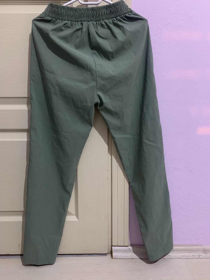 Kadın Regular Fit Midi Yeşil Kumaş Pantolon - Görsel 2