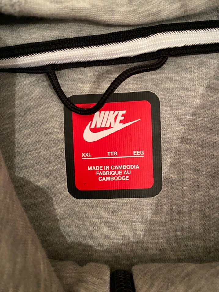 nike tech - Görsel 3