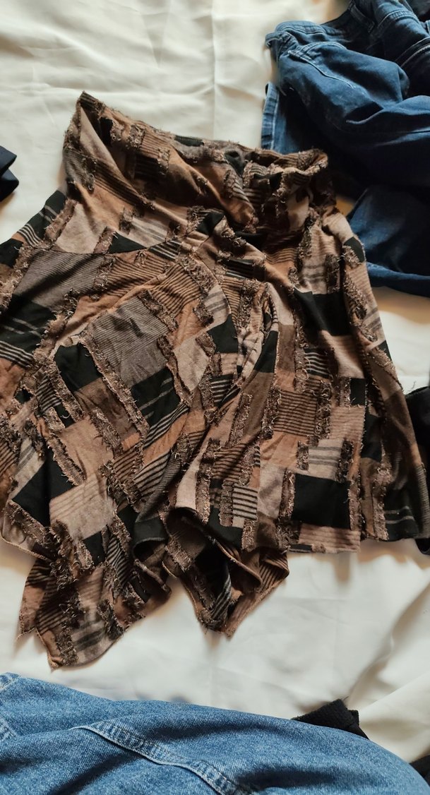 Bohem Desenli Kahverengi Mini Etek - Görsel 2