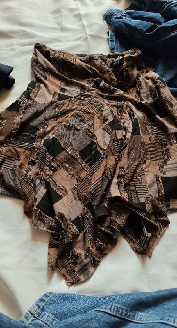 Bohem Desenli Kahverengi Mini Etek - Görsel 3