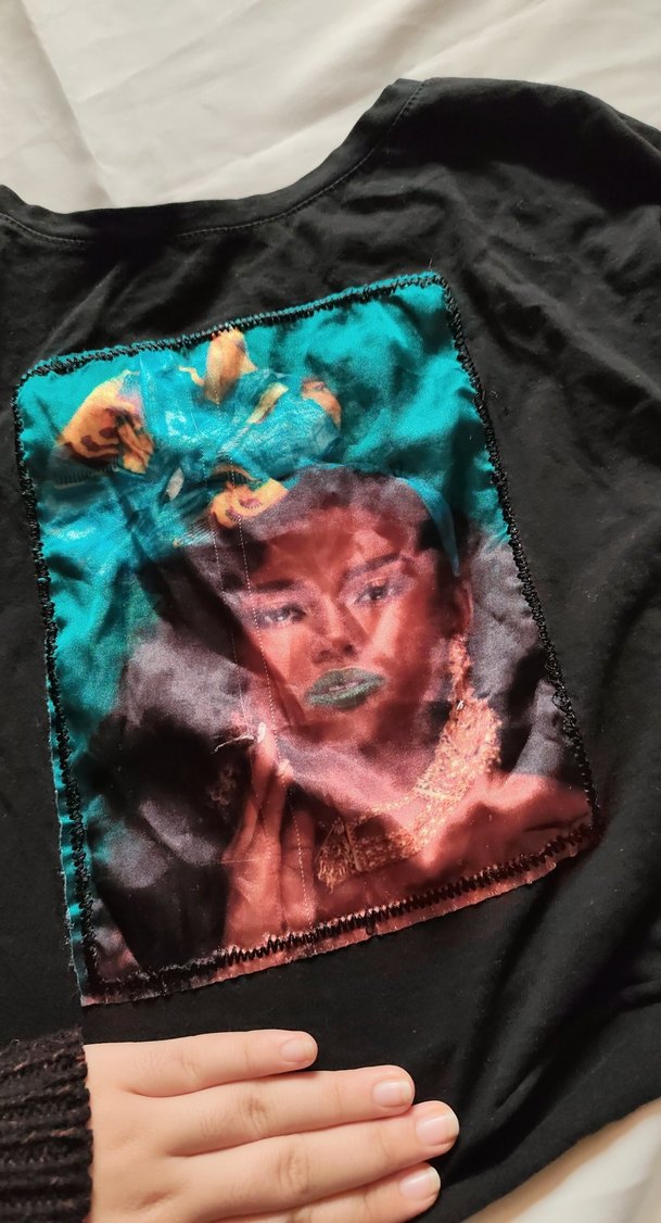 siyah Baskılı oversize crop - Görsel 2