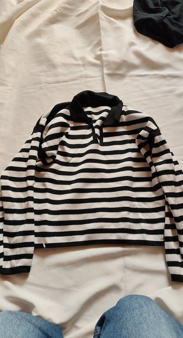 Siyah Beyaz Çizgili Kadın Triko Sweatshirt - Görsel 2