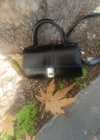 Siyah Tokalı Deri Kadın Çanta - Görsel 5