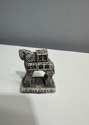 Gri turuva at Figürin - Görsel 2