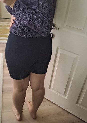 Siyah Kadın Bermuda Şort - Görsel 4