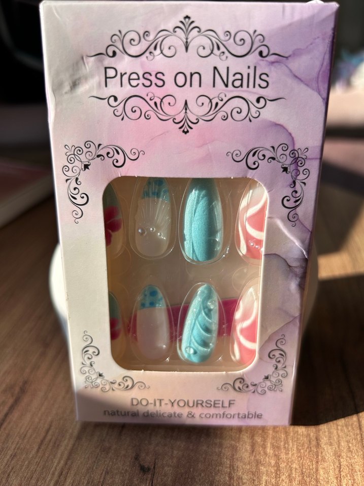 Pastel Turkuaz Çiçekli 24lü Takma Tırnak Seti - Görsel 4