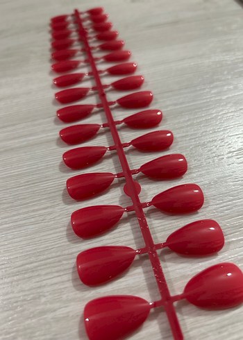 Fuşya Renkli Takma Tırnak Seti - Görsel 2