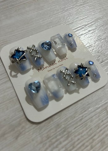 Mavi Taşlı Tırnak Seti M Beden - Görsel 3