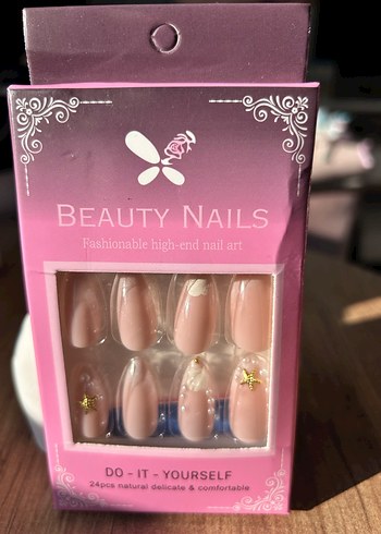 İnci ve Yıldız Detaylı Beyaz Pastel 24lü Takma Tırnak Seti - Görsel 4