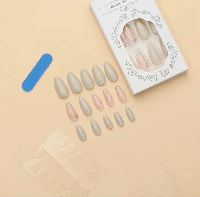 24lü Takma Tırnak Seti - Görsel 4