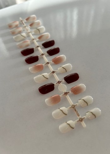 24lü Takma Tırnak Seti - Görsel 3