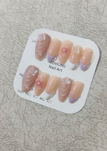 Pastel Bej Tırnak Seti Çiçek ve İnci Detaylı - Görsel 2