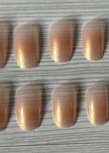 Parlak Bej Takma Tırnak Seti - Görsel 5