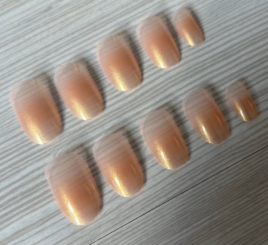 Parlak Bej Takma Tırnak Seti - Görsel 3