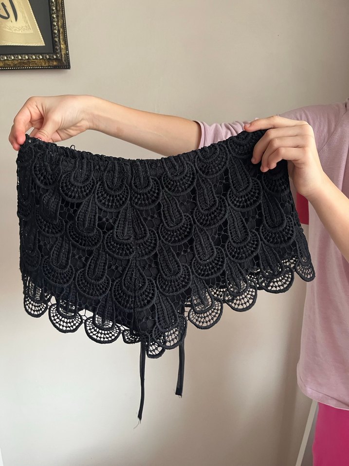  H&M XS Beden Dantel Detaylı Şort  - Görsel 2