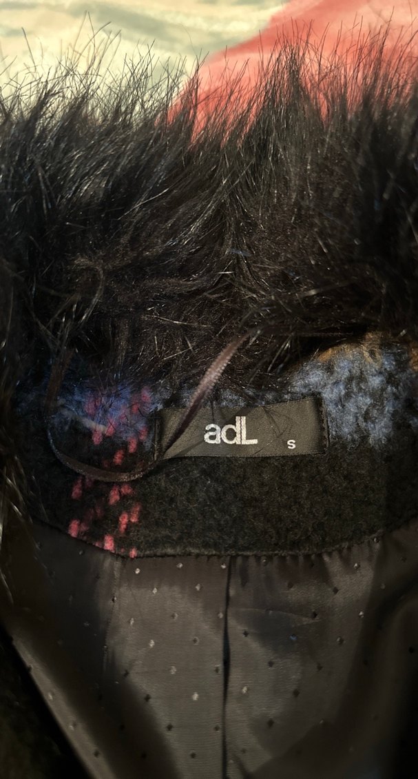 Düğmeli Ekoseli Kadın Yün Kaban - Görsel 2