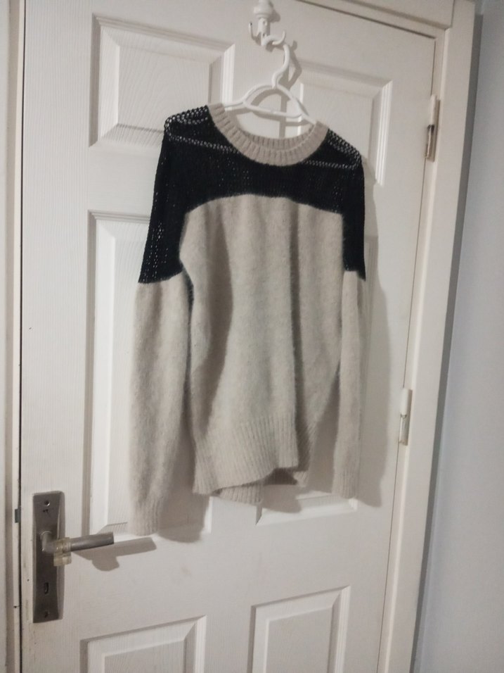 Gri Uzun Kollu Örgü Kadın Kazak - Görsel 2