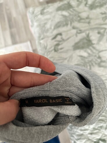 Zara Swetshört