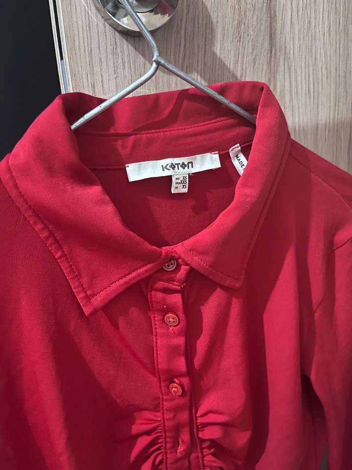 Bordo Düğmeli Uzun Kollu Kadın Bluz - Görsel 2