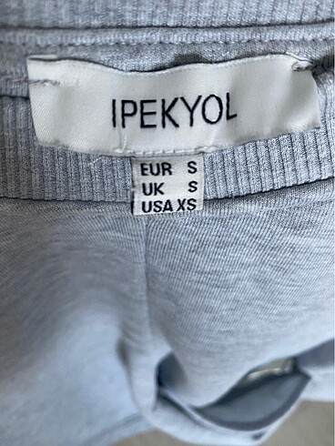 s Beden İpekyol crop sweatshirt