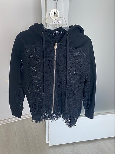 Twist dantel detaylı hoodie