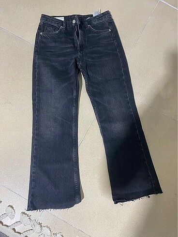 36 Beden Zara crpped flare yüksek bel jean